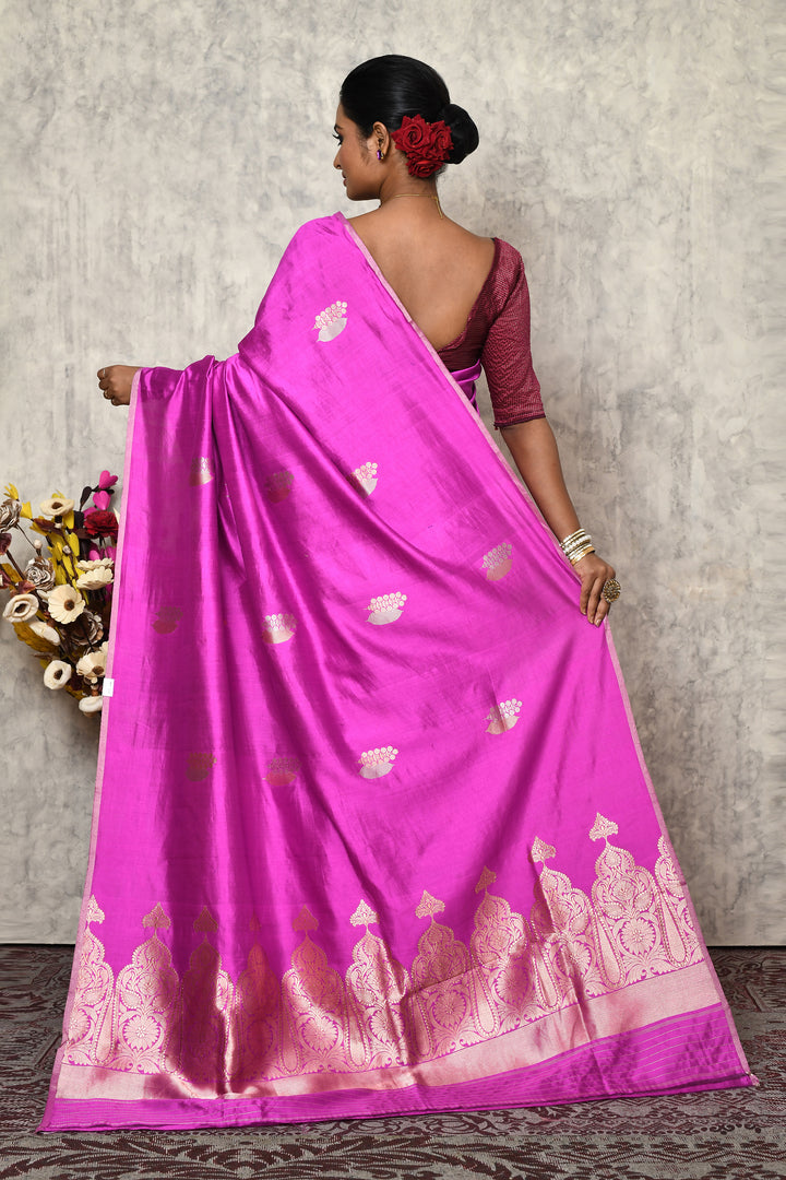 Pure Munga silk handloom saree with thin border & Banarasi kadwa booti