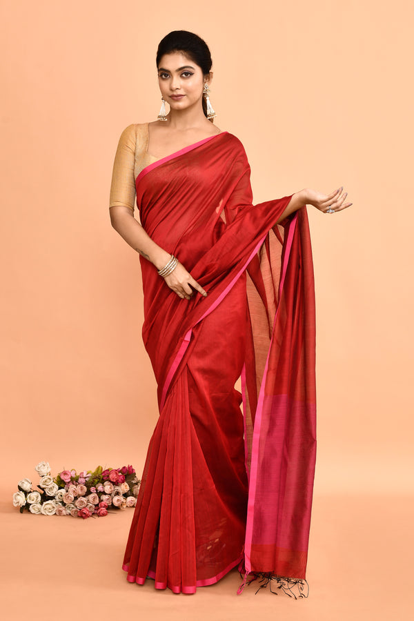 Maheshwari pure handloom plain solid color saree with thin contrast dark pink border-red