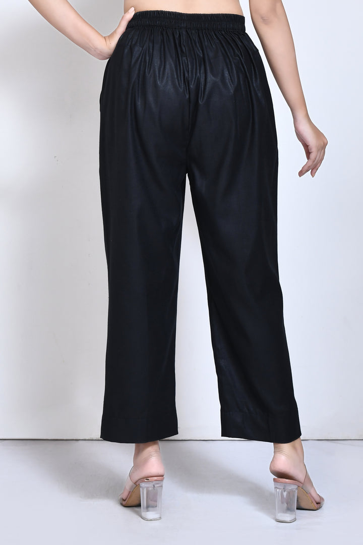 Black cotton straight pant