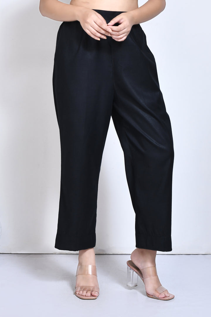 Black cotton straight pant