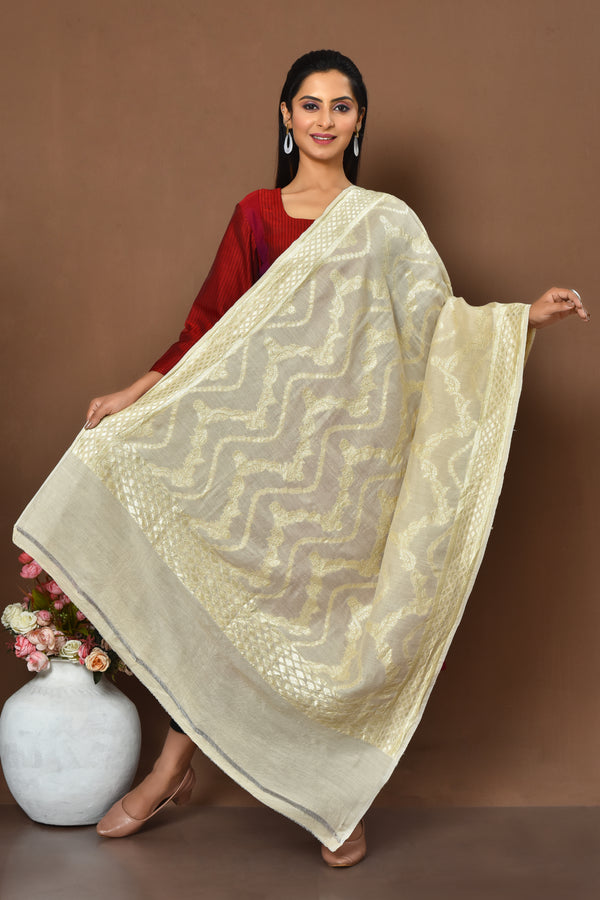 Golden pure munga silk handloom dupatta with banarasi weaving